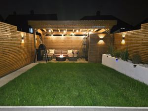 Photo 27- click for photo gallery